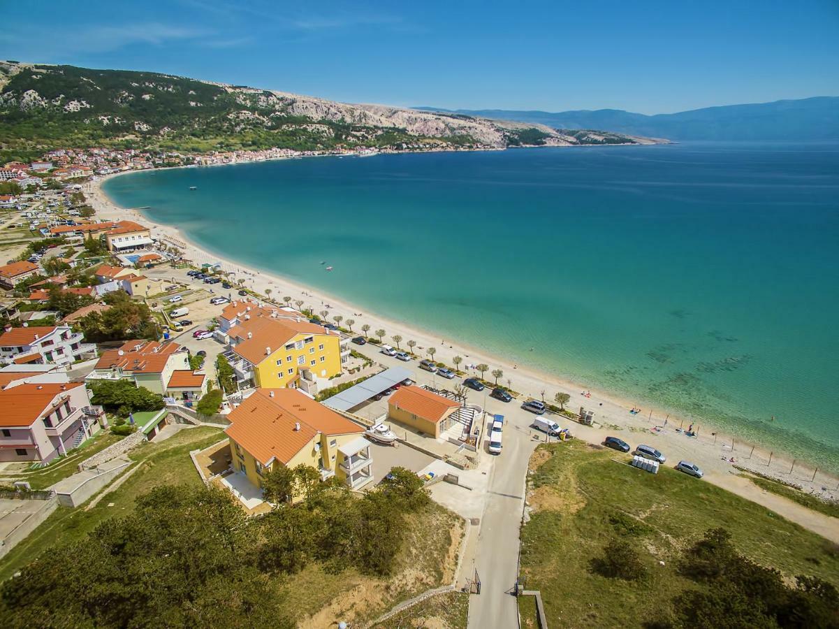 Apartments Capic Niko Башка Екстер'єр фото